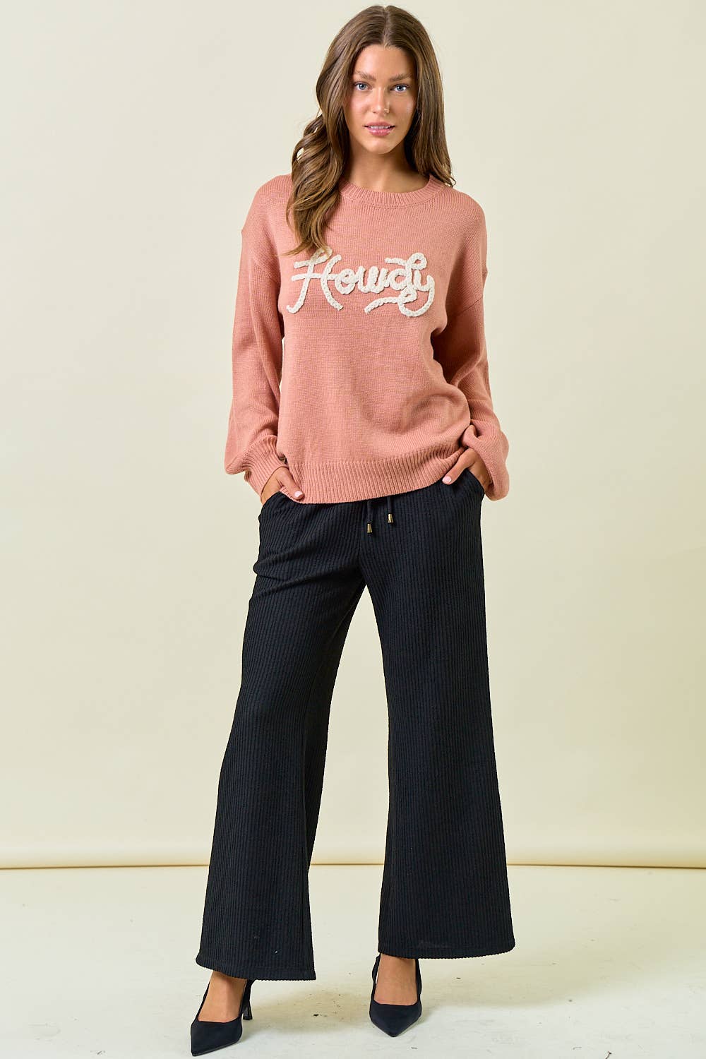 HOWDY' EMBROIDERED ROUND NECK OVERSIZED SWEATER