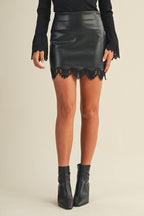 SCALLOP LACE LEATHER SKIRT