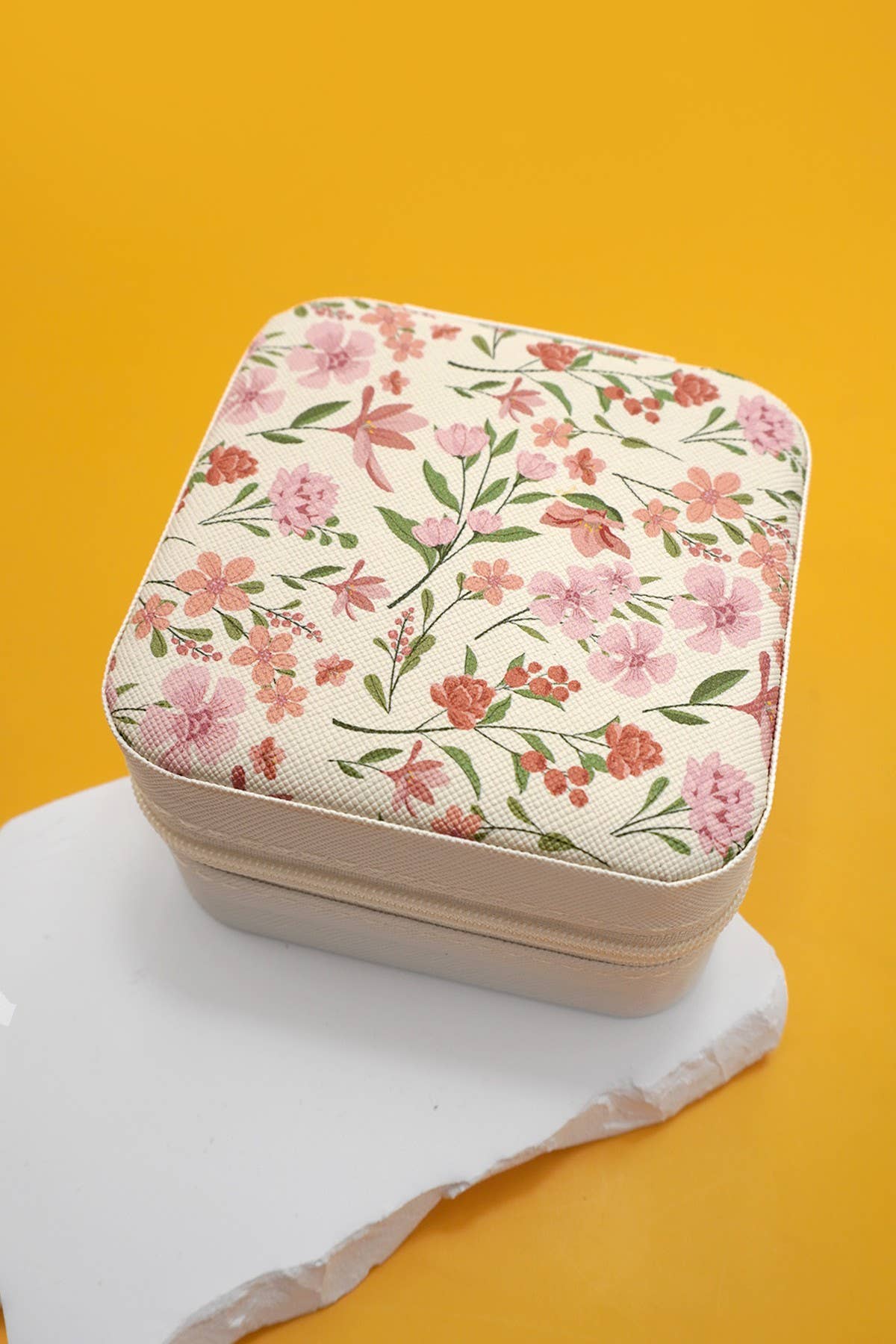 Floral Jewelry Organizer