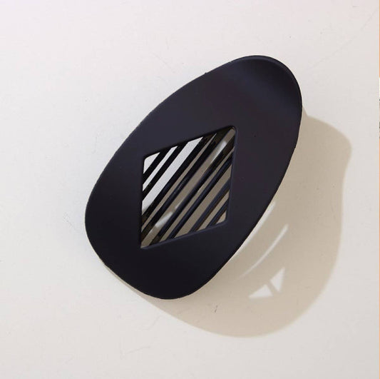 Jumbo Lay Flat Oval Hair Claw Clips-Black