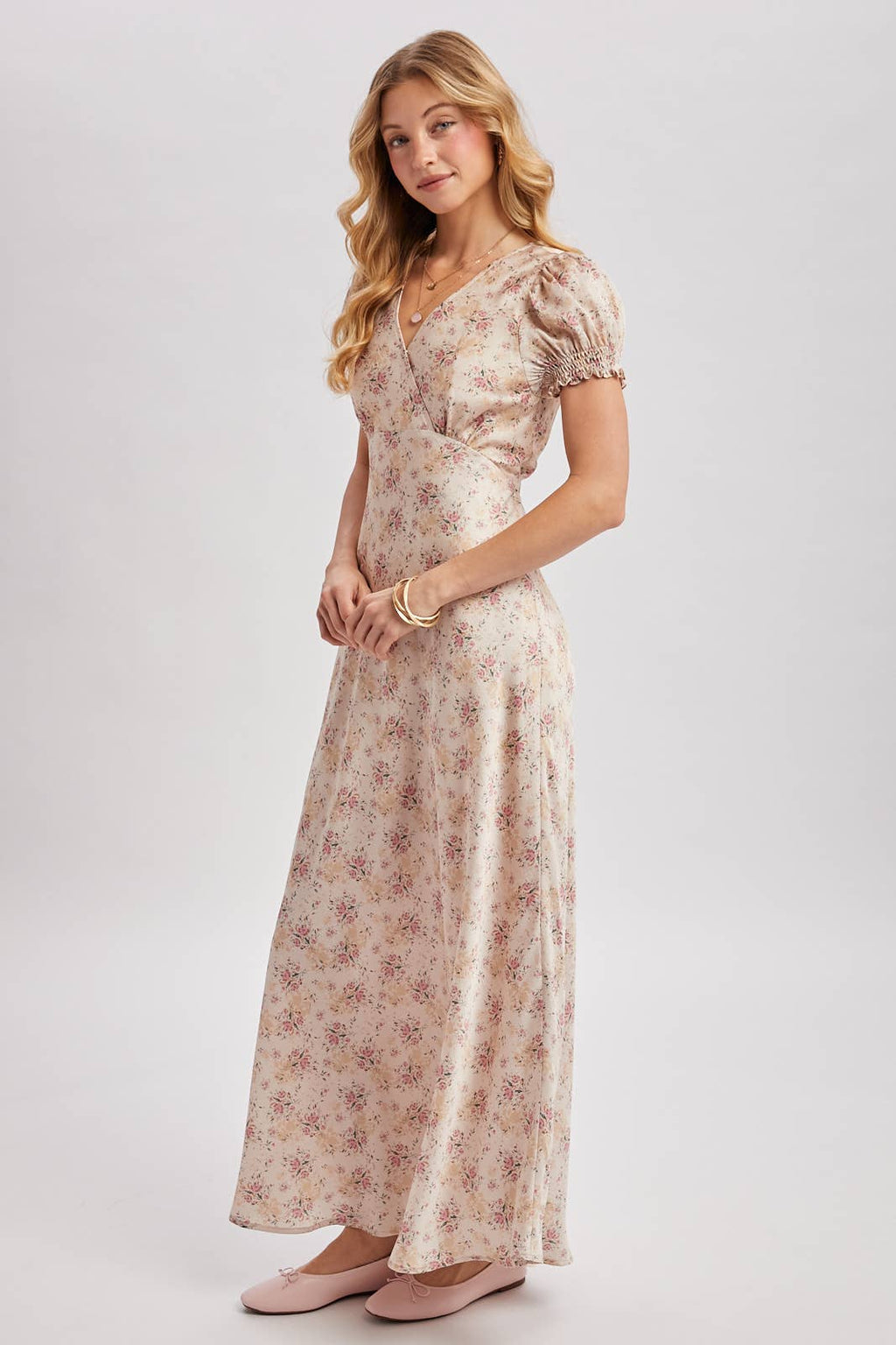 FLORAL V-NECK MAXI DRESS