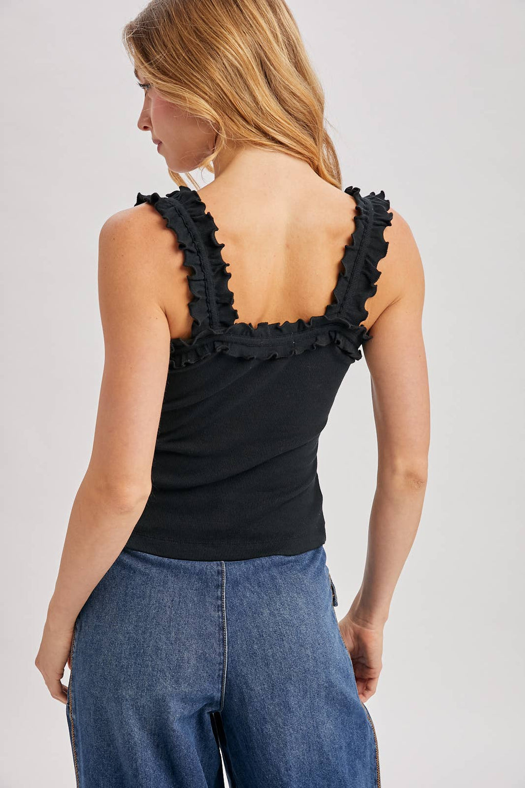 SQUARE NECK RUFFLED STRAP CAMI