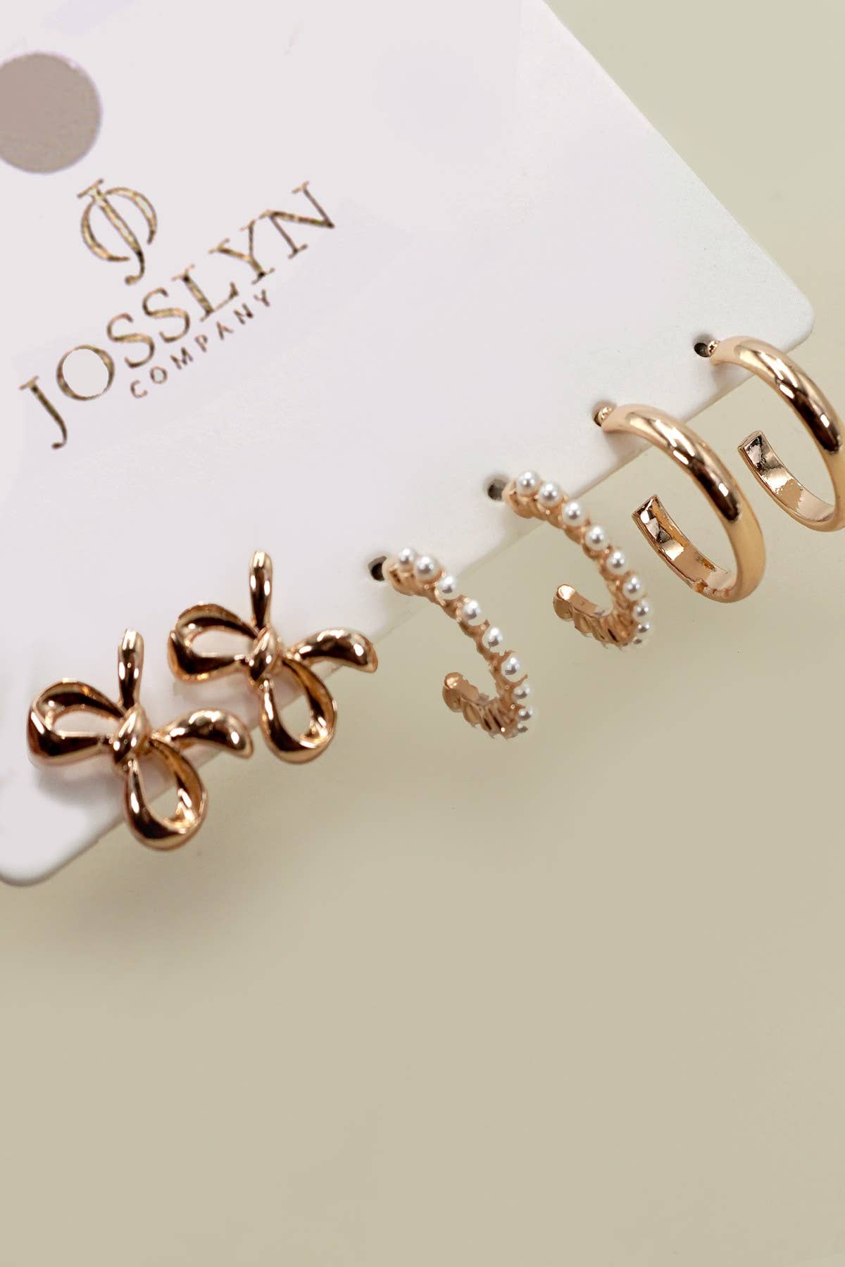 BOW PEARL STUDDED GOLD HOOP TRIO EARRINGS: Gold