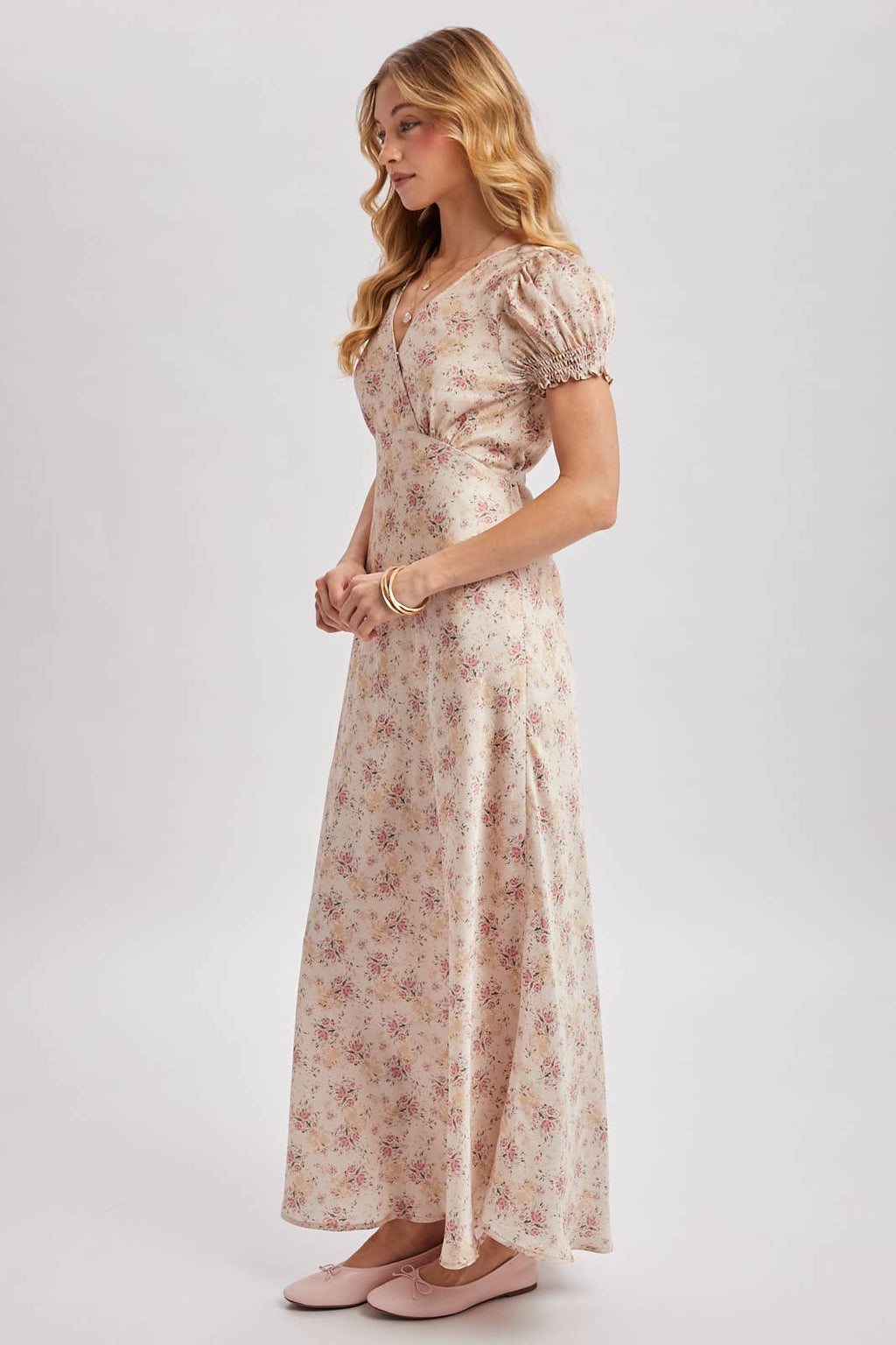 FLORAL V-NECK MAXI DRESS