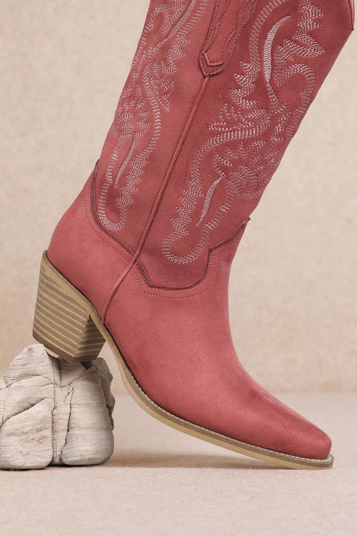 ORREN BOOTS STITCH - RASPBERRY