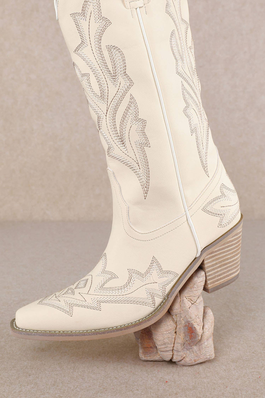 MORGAN IVORY WESTERN BOOT
