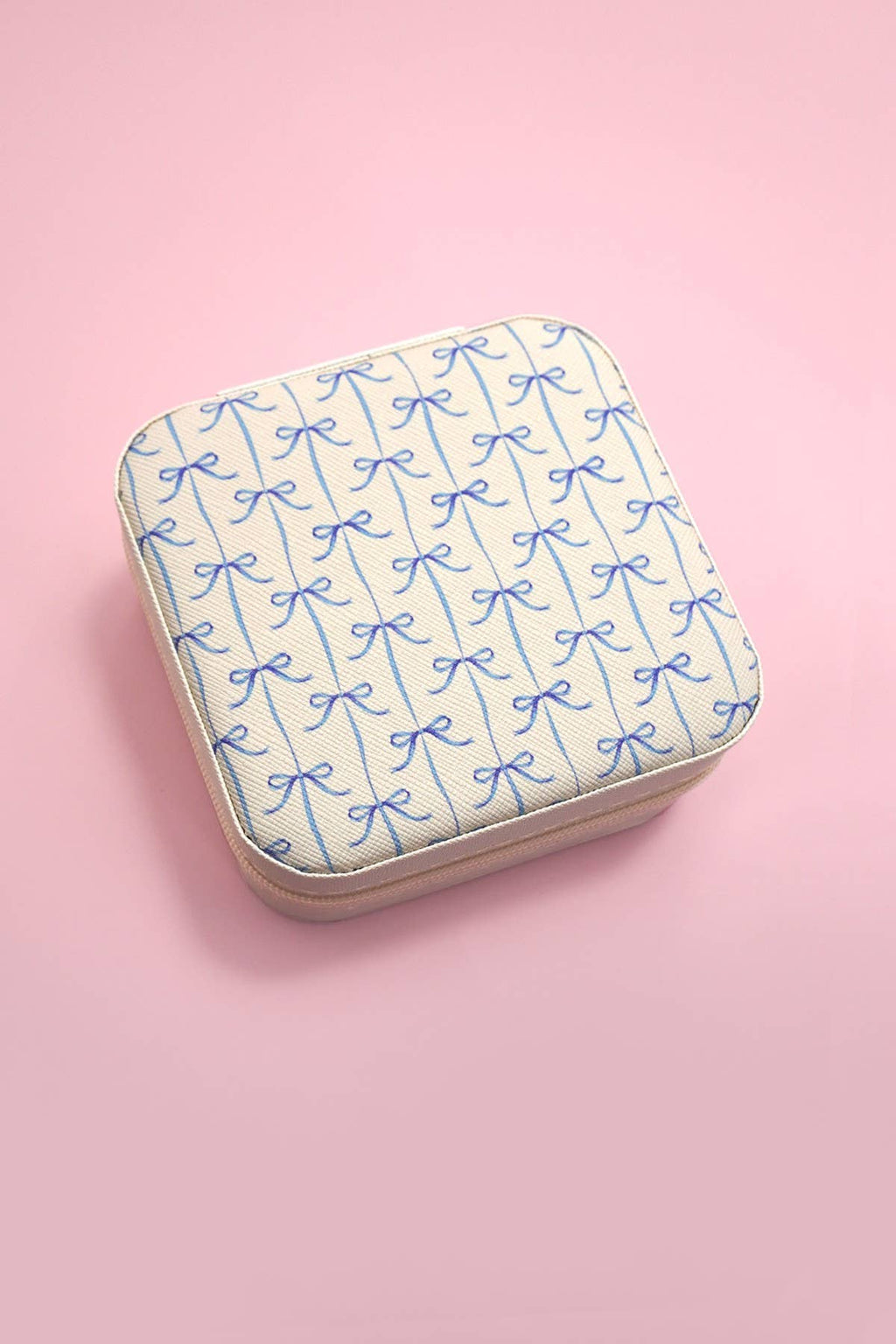 Blue Bow Jewelry Organizer